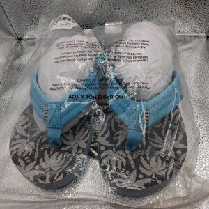 REEF KIDS AHI Flip Flops Size 1 Model CJ7671 Light Blue Palm New in Bag